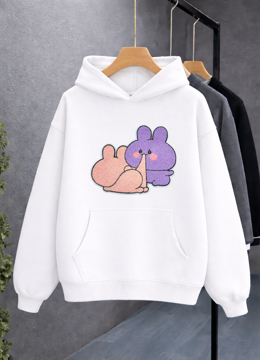 Embroidery Hoodie Hug Hug